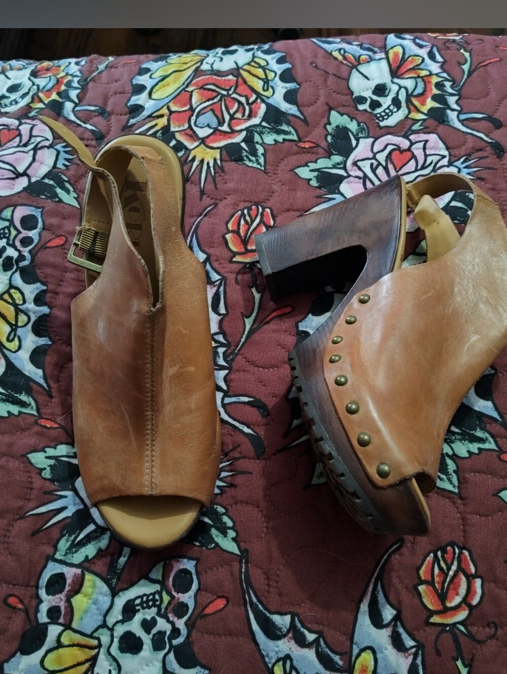 Women’s Tan Leather Slingback Clog Heels